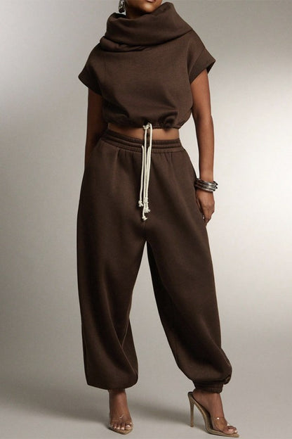 Levels funnel neck jogger set