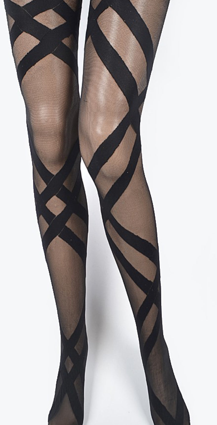 DOUBLE CROSSED fishnet stocking